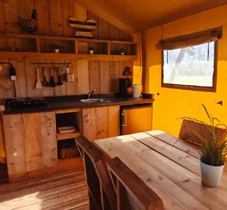 Glampingtent 6 Persoons Lindershoeve