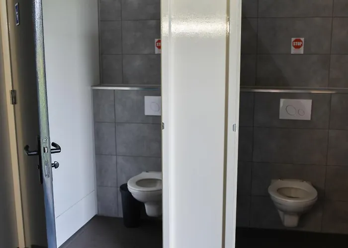 Glampingtent 6 Persoons Lindershoeve * Бергейк